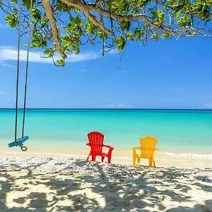 https://kaz-kreol-beach-lodge.hotelsochorios.net