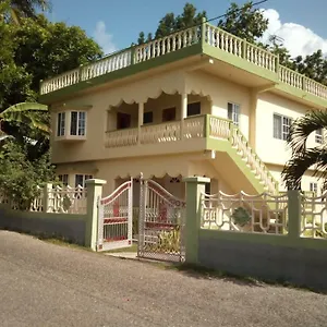 Homestay Fairy Hill Palms