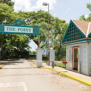  Apartment The Point Jamaica